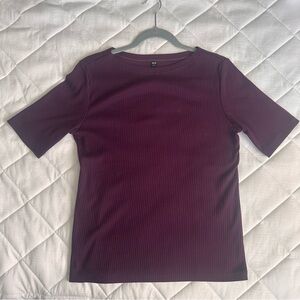 Uniqlo Ribbed Shirt Sleeve Tee